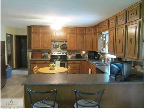 6942 E Cutler, Bath, MI 48808 photo 10
