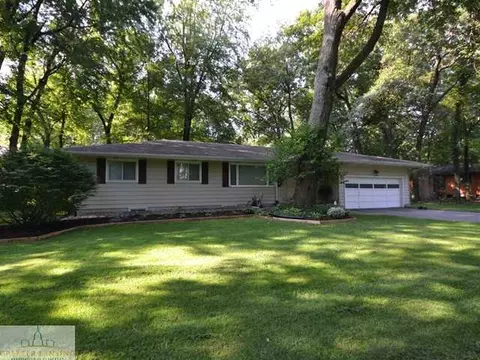 44 Agate Way, Williamston, MI 48895 photo 2