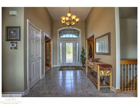 506 Shoreline Dr, Dewitt, MI 48820 photo 3