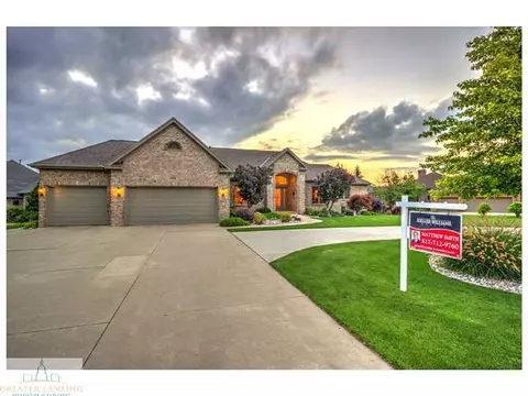 506 Shoreline Dr, Dewitt, MI 48820 photo 2