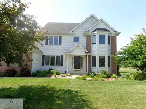 3363 Hidden Rdg, Dewitt, MI 48820 photo 2
