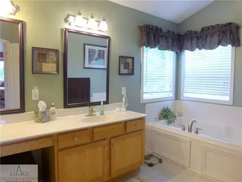5593 E Price St, Saint Johns, MI 48879 photo 12