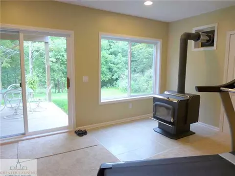 5593 E Price St, Saint Johns, MI 48879 photo 20