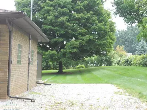 12897 Rambler Rd, Dewitt, MI 48820 photo 3