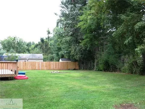 15440 Circle Dr, Bath, MI 48808 photo 3