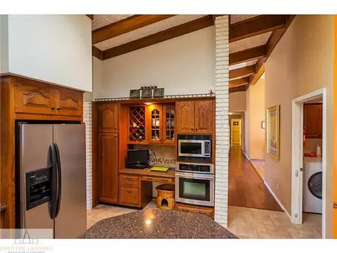 310 W Dill, Dewitt, MI 48820 photo 9