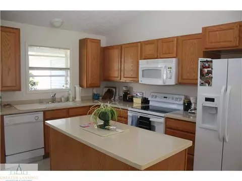 415 Red Cedar Blvd, Williamston, MI 48895 photo 5
