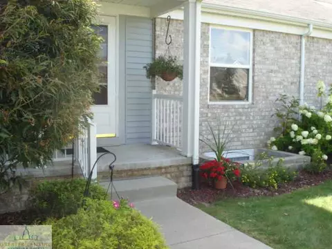 415 Red Cedar Blvd, Williamston, MI 48895 photo 1
