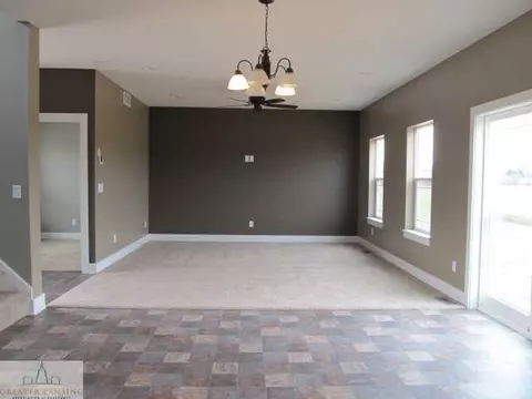 3100 Moccasin, Dewitt, MI 48820 photo 9