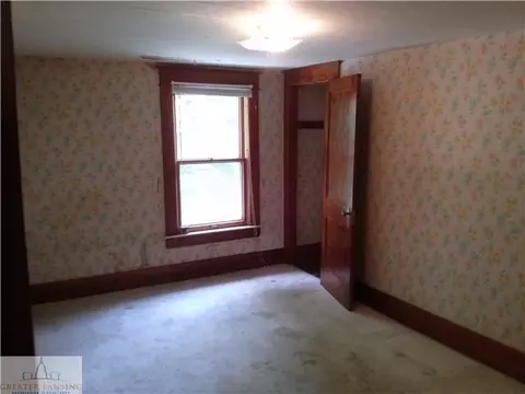 2012 Forest Ave, Lansing, MI 48910 photo 8