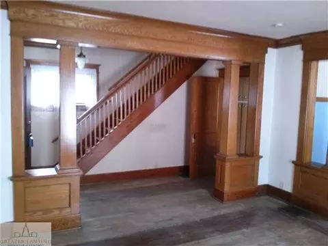 2012 Forest Ave, Lansing, MI 48910 photo 2