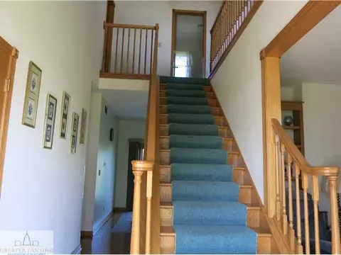 6568 W Howe Rd, Dewitt, MI 48820 photo 3