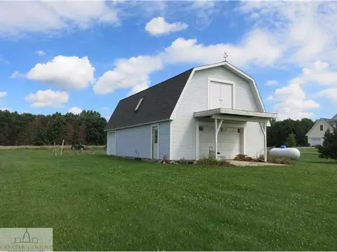 6568 W Howe Rd, Dewitt, MI 48820 photo 23