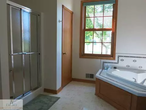 6568 W Howe Rd, Dewitt, MI 48820 photo 11