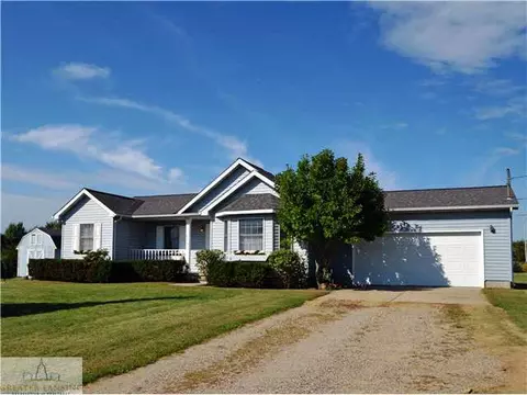 3018 S Dewitt Rd St, Saint Johns, MI 48879 photo 1