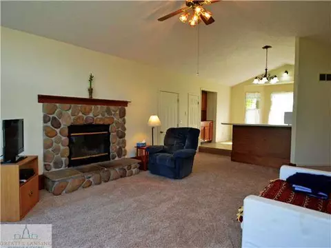 3018 S Dewitt Rd St, Saint Johns, MI 48879 photo 5