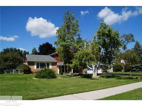 1807 Willowbrook, Lansing, MI 48917 photo 1