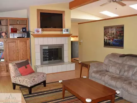 5740 Academic Way, Haslett, MI 48840 photo 2