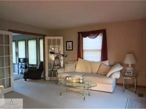 11745 Schavey Rd, Dewitt, MI 48820 photo 2