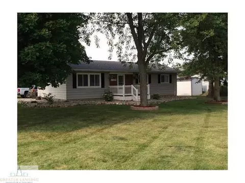11260 W Third St, Fowler, MI 48835 photo 2
