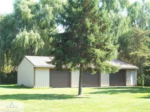 4229 W Howe Rd, Dewitt, MI 48820 photo 6