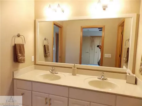 13102 Hide Away Ln, Dewitt, MI 48820 photo 21