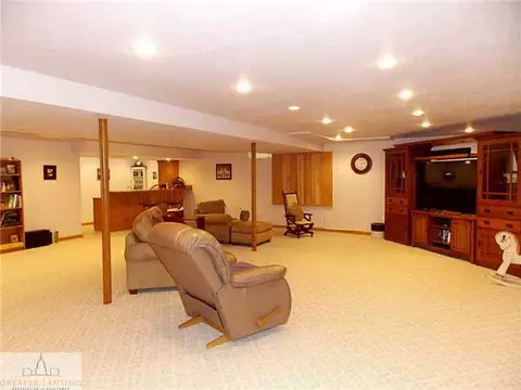 13102 Hide Away Ln, Dewitt, MI 48820 photo 23