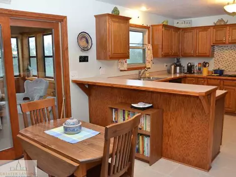 720 Piper Rd, Haslett, MI 48840 photo 4