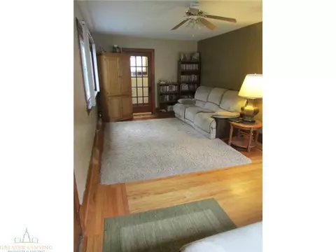 308 Elm St, Mason, MI 48854 photo 4