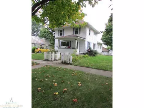 308 Elm St, Mason, MI 48854 photo 2