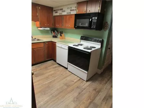 308 Elm St, Mason, MI 48854 photo 9