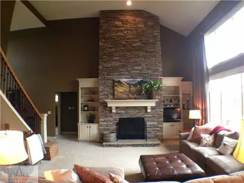 11860 Murano Dr, Dewitt, MI 48820 photo 2