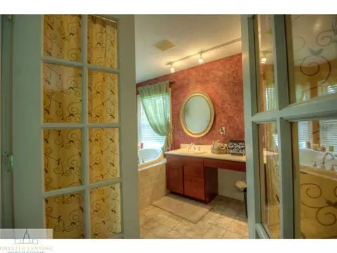 600 Dartmouth, Dewitt, MI 48820 photo 8