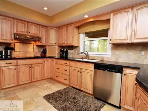 4601 Sequoia Trl, Okemos, MI 48864 photo 9