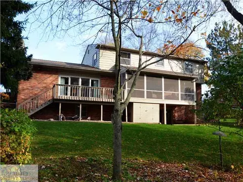 4601 Sequoia Trl, Okemos, MI 48864 photo 2