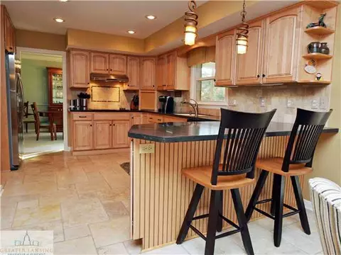 4601 Sequoia Trl, Okemos, MI 48864 photo 8