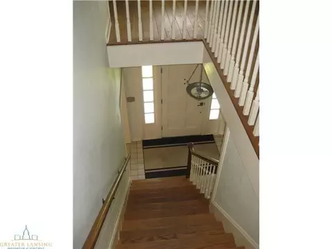 303 N N Brg, Dewitt, MI 48820 photo 22