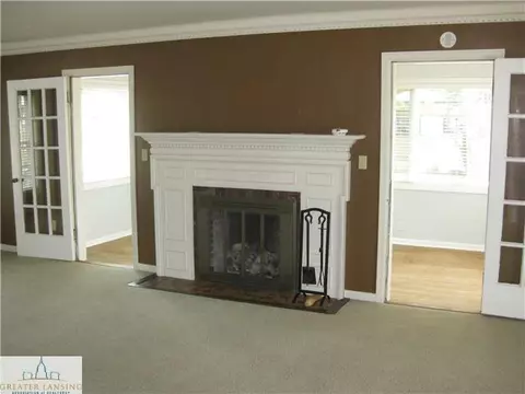 303 N N Brg, Dewitt, MI 48820 photo 6