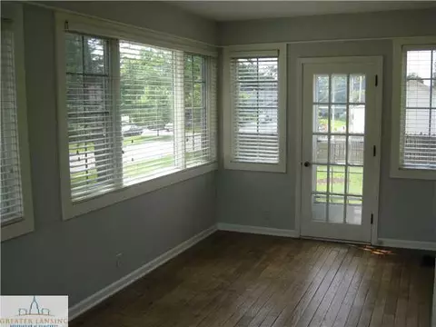 303 N N Brg, Dewitt, MI 48820 photo 15
