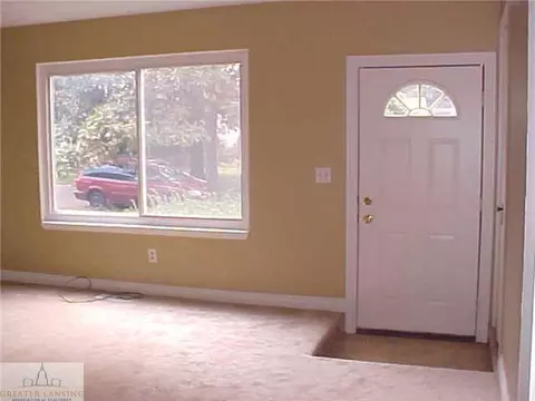 4018 Heathgate, Lansing, MI 48911 photo 8