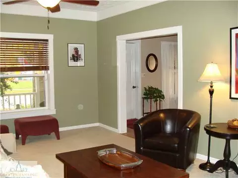 218 E Main St, Grand Ledge, MI 48837 photo 6