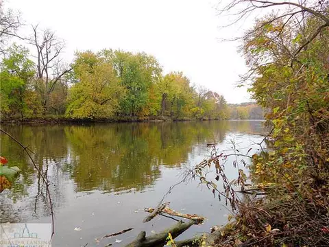 7507 Oaklane Rd, Lyons, MI 48851 photo 2