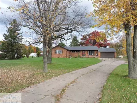 13603 S M-52, Perry, MI 48872 photo 2