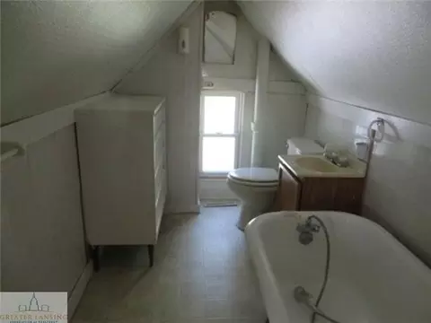 529 Monroe St, Lansing, MI 48906 photo 7