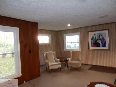 210 E Riv, Grand Ledge, MI 48837 photo 12