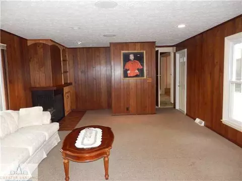 210 E Riv, Grand Ledge, MI 48837 photo 10