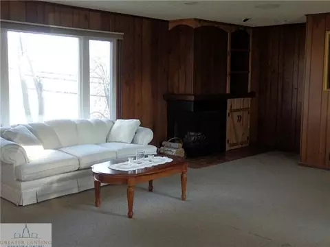 210 E Riv, Grand Ledge, MI 48837 photo 19