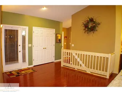 702 Windyrush Ln, Dewitt, MI 48820 photo 2