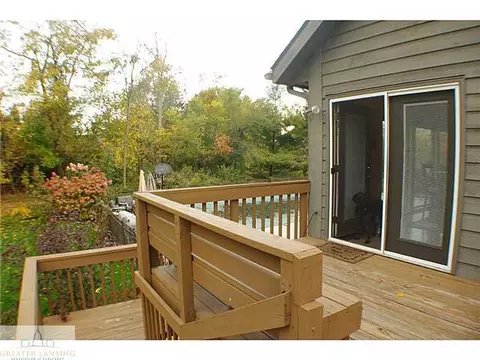 702 Windyrush Ln, Dewitt, MI 48820 photo 21