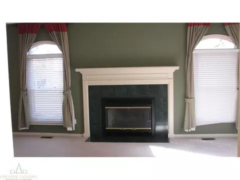 1617 Downing, Haslett, MI 48840 photo 10